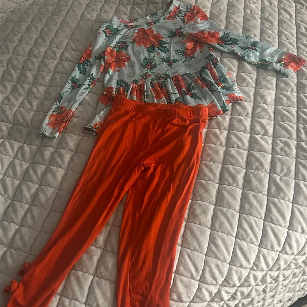 Posh Peanut Winter Lily Silver Foil peplum and bow leggings matching set 3T-4T‎